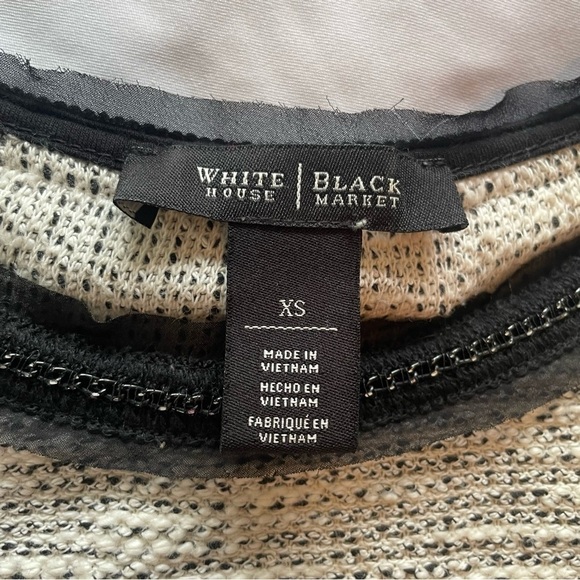 White House Black Market Tweed Beaded Trim Blouse Size XS - Picture 4 of 12